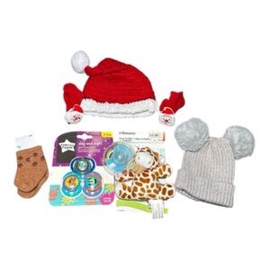 Baby BUNDLE of Tommee Tippee Day & Night Orthodontic Pacifiers & Santa Hat Socks